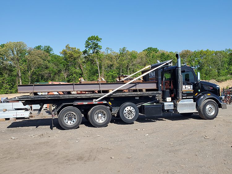 ISI Demolition roll off truck